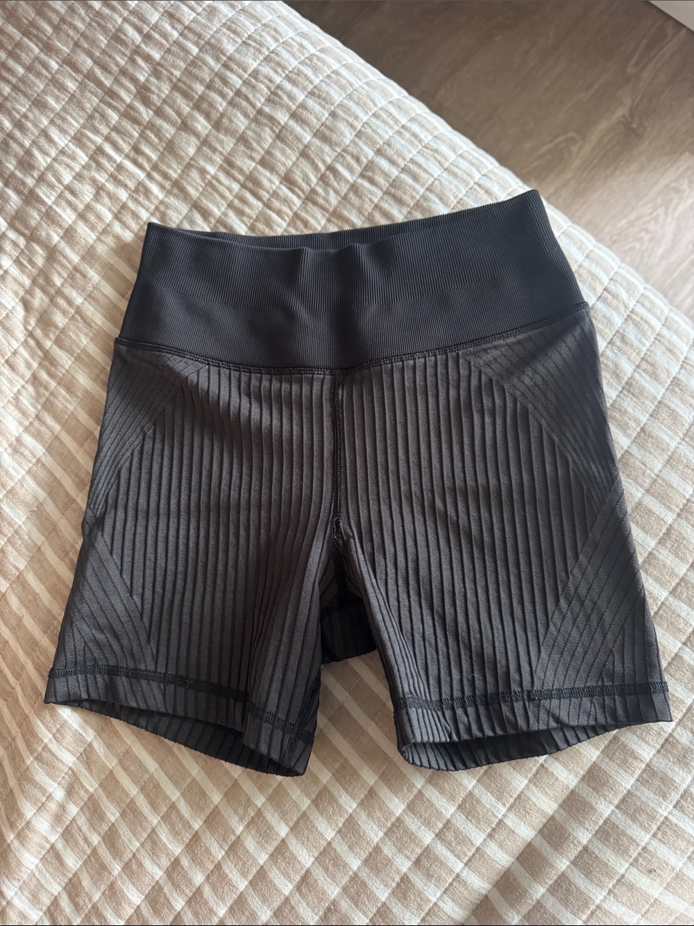 lululemon athletica Black Ribbed contour High-Waist Shorts